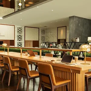 מלון Sheraton Grand Hotel, דובאי