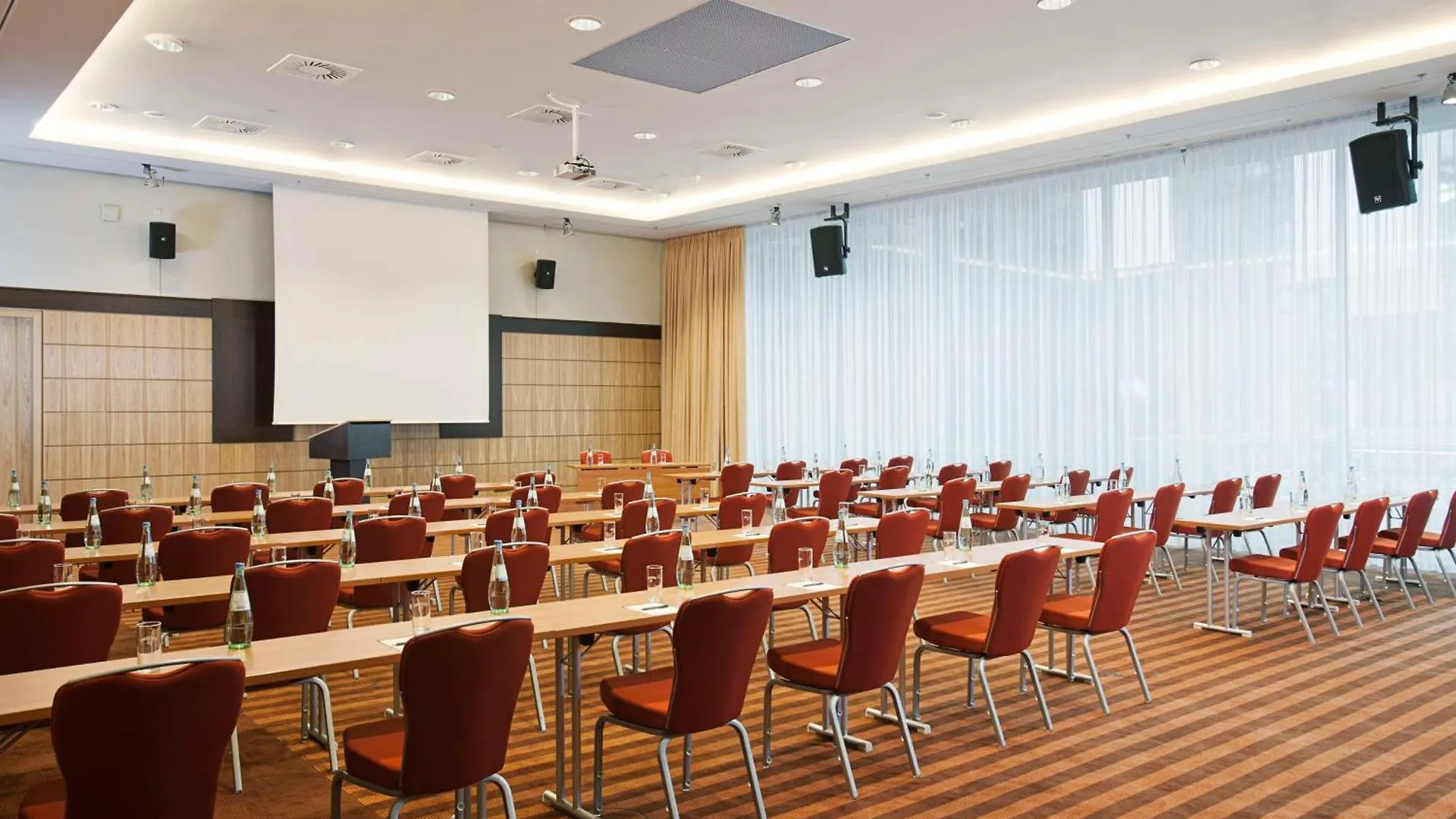 ****  Hotel Nh Collection Berlin Mitte Friedrichstrasse Alemania